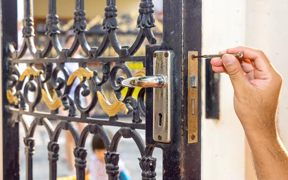 changer serrure porte blindée prix Levallois-Perret
